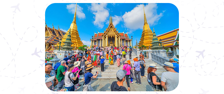 Tourists visiting the Grand Palace Bangkok — Thailand tour package from India